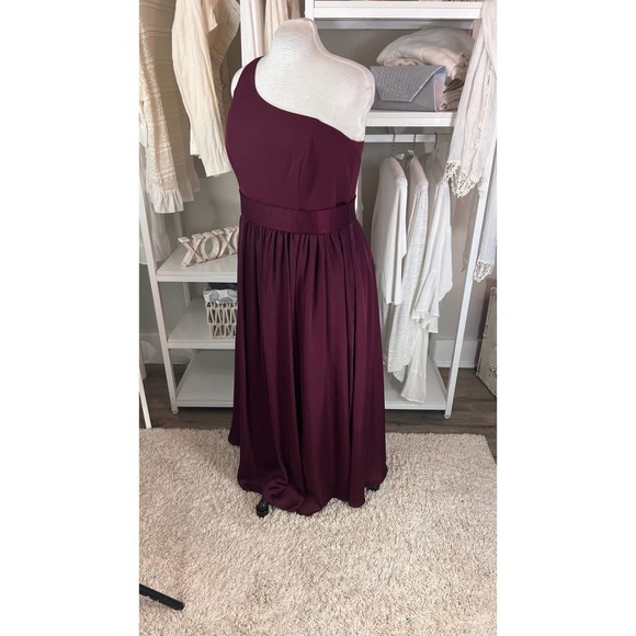 David’s bridal plus sz. 16 one arm bridesmaids dress, color: wine, maxi. - Picture 9 of 11